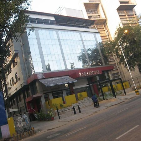 Istay Hotels Infantry Road Bangalore Eksteriør bilde